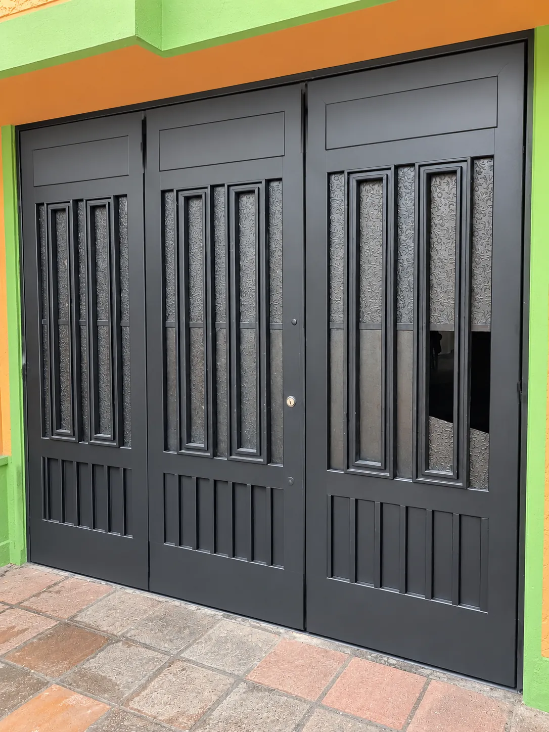 Bodega en Arriendo en El Laurel, Bogotá ciudad, 154,0 m² — CREBI