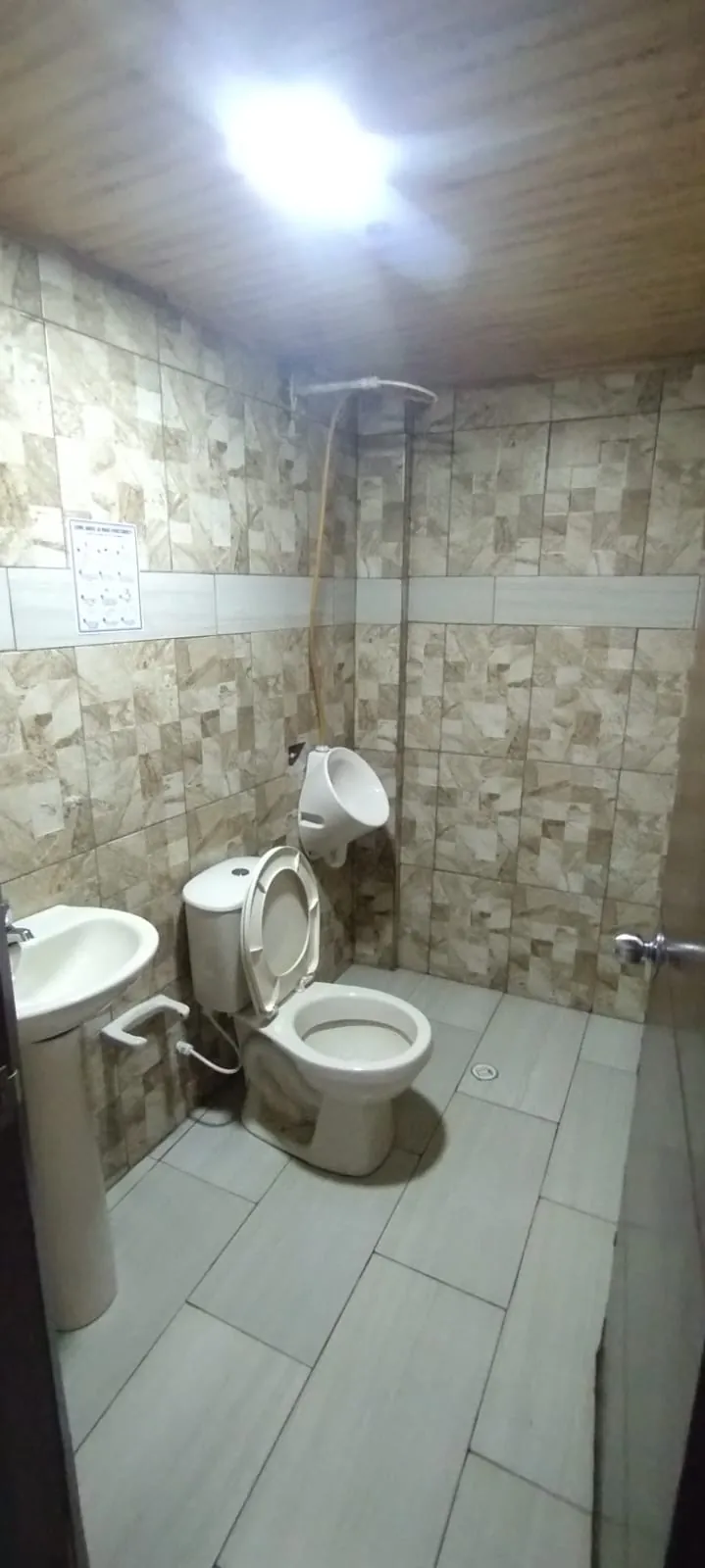 Local en Arriendo - Carrera 7, 155,0 m² (foto 9) — CREBI