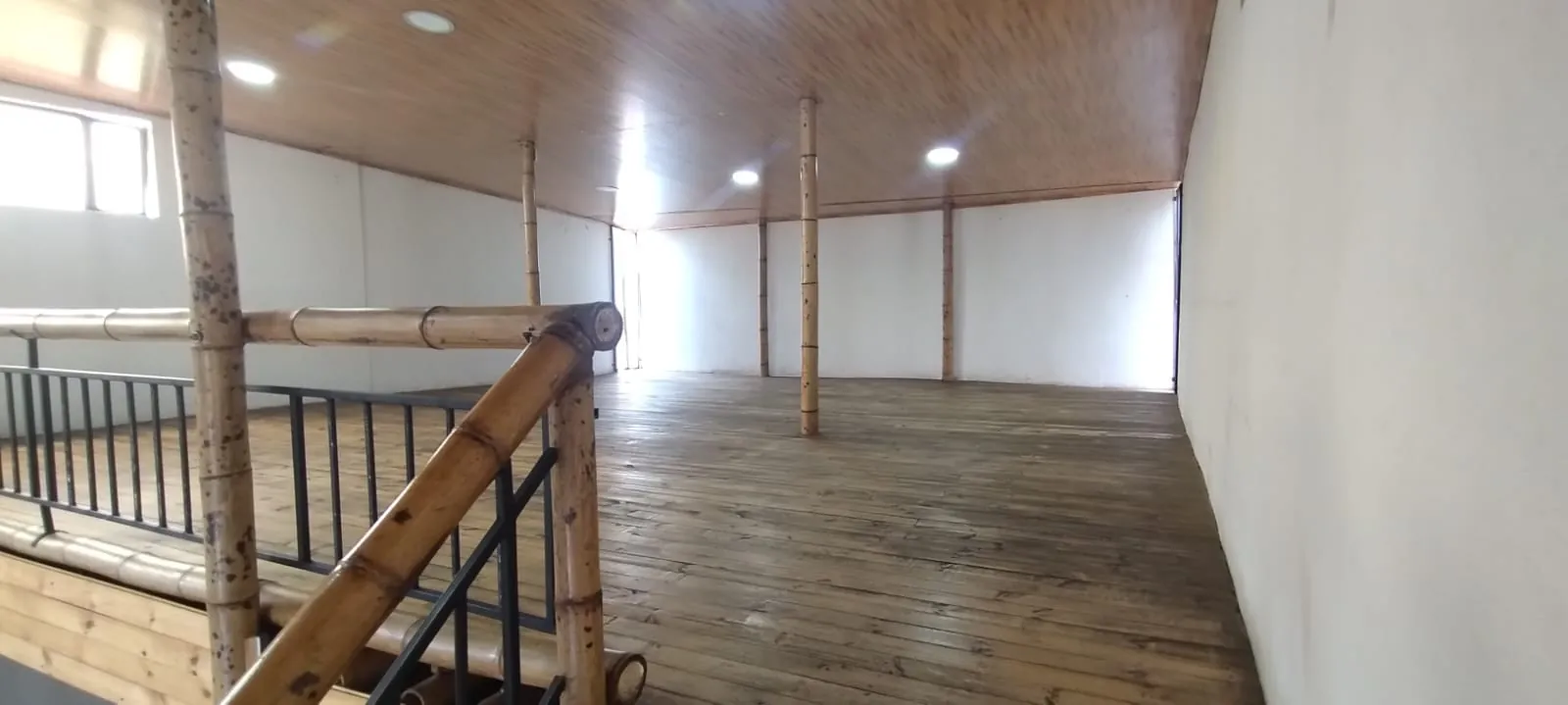 Local en Arriendo - Carrera 7, 155,0 m² (foto 5) — CREBI