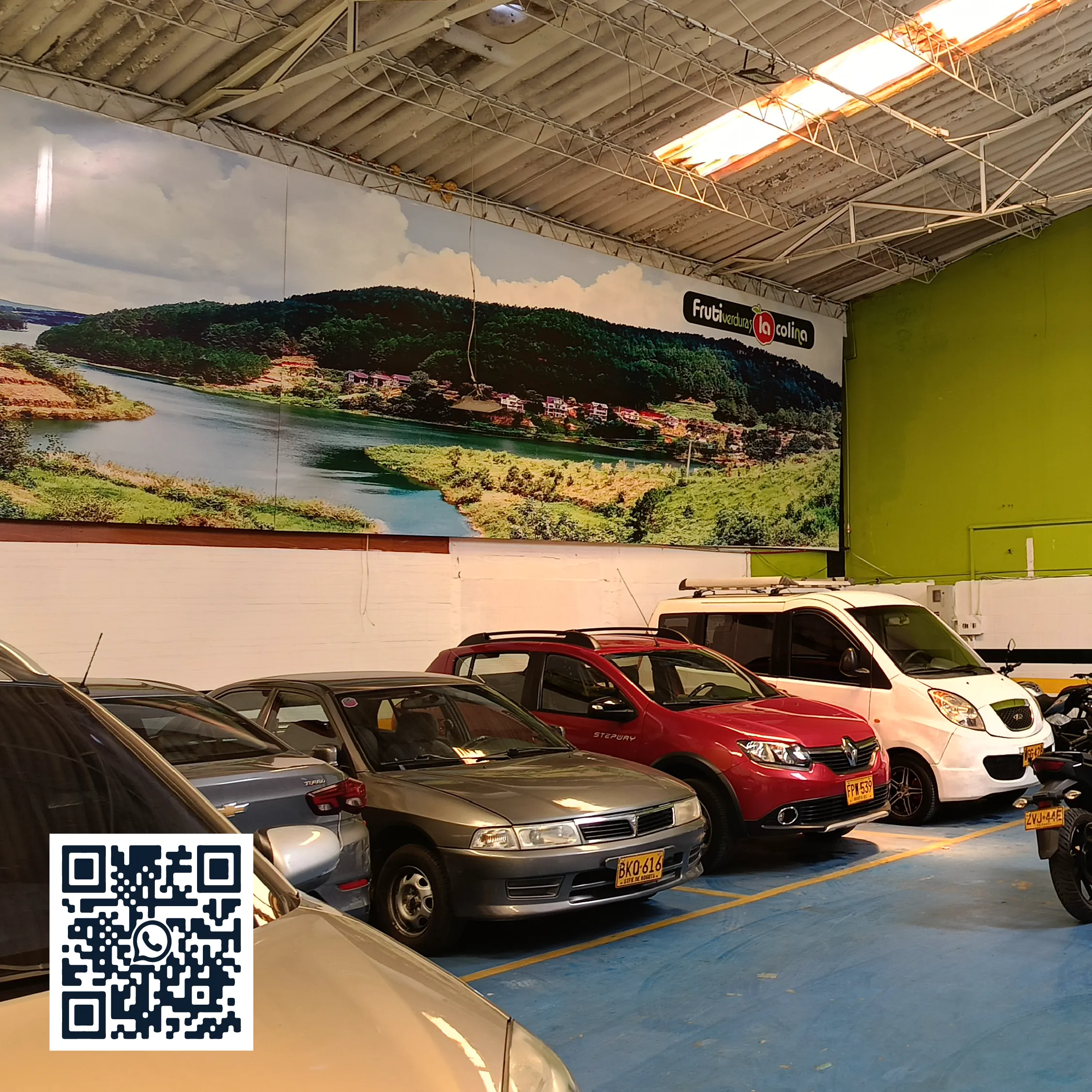 Local en Venta en La Fragüita, Bogotá, 616,0 m² (foto 2) — CREBI