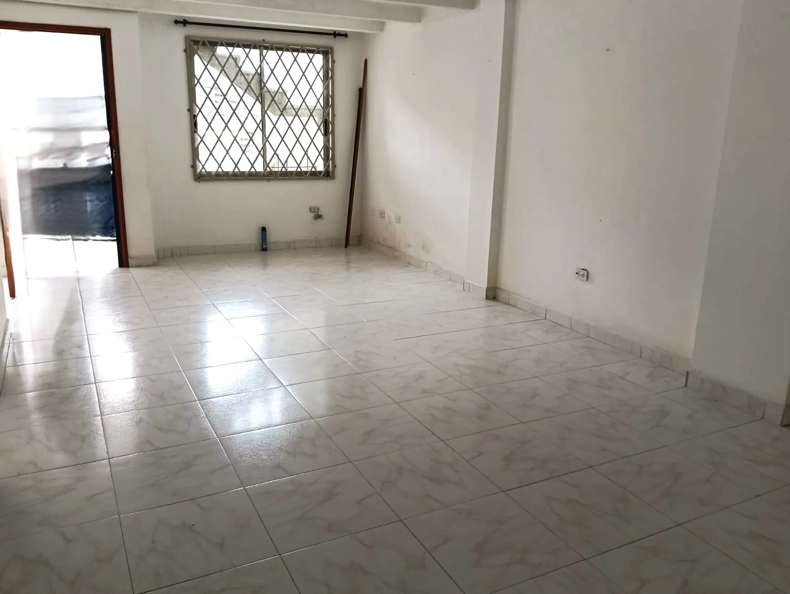 Edificio en Venta - Primero de Mayo, Carrera 52, 140,0 m² (foto 8) — CREBI