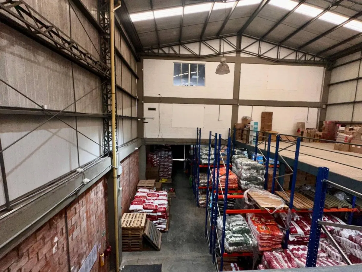 Bodega en Arriendo - AMCO, Area Metropolitana Centro Occidente, 900,0 m² (foto 2) — CREBI