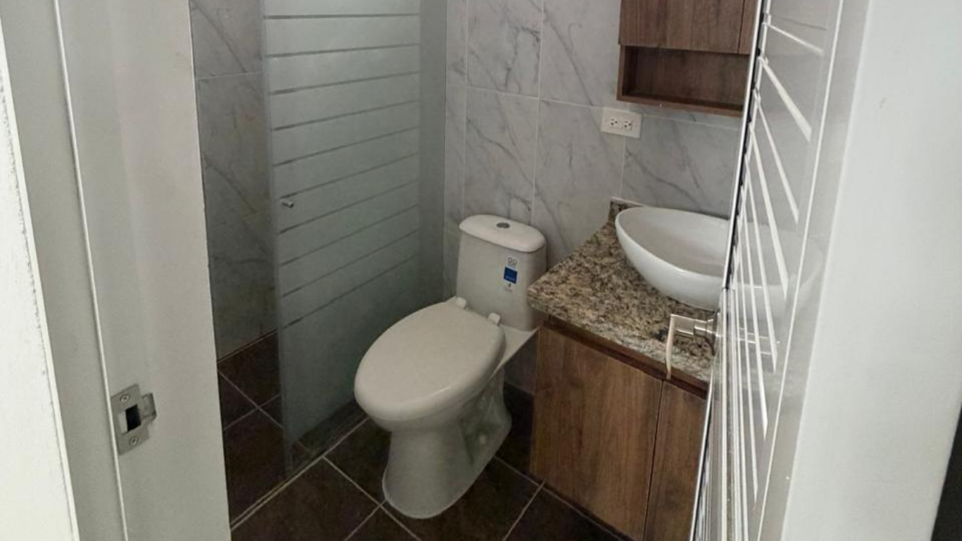 Edificio en Venta - La Flora, Calle 38 Norte, 400,0 m² (foto 9) — CREBI