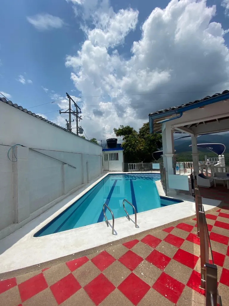 Hotel en Venta en El Balso, Melgar, 1400,0 m² (foto 4) — CREBI