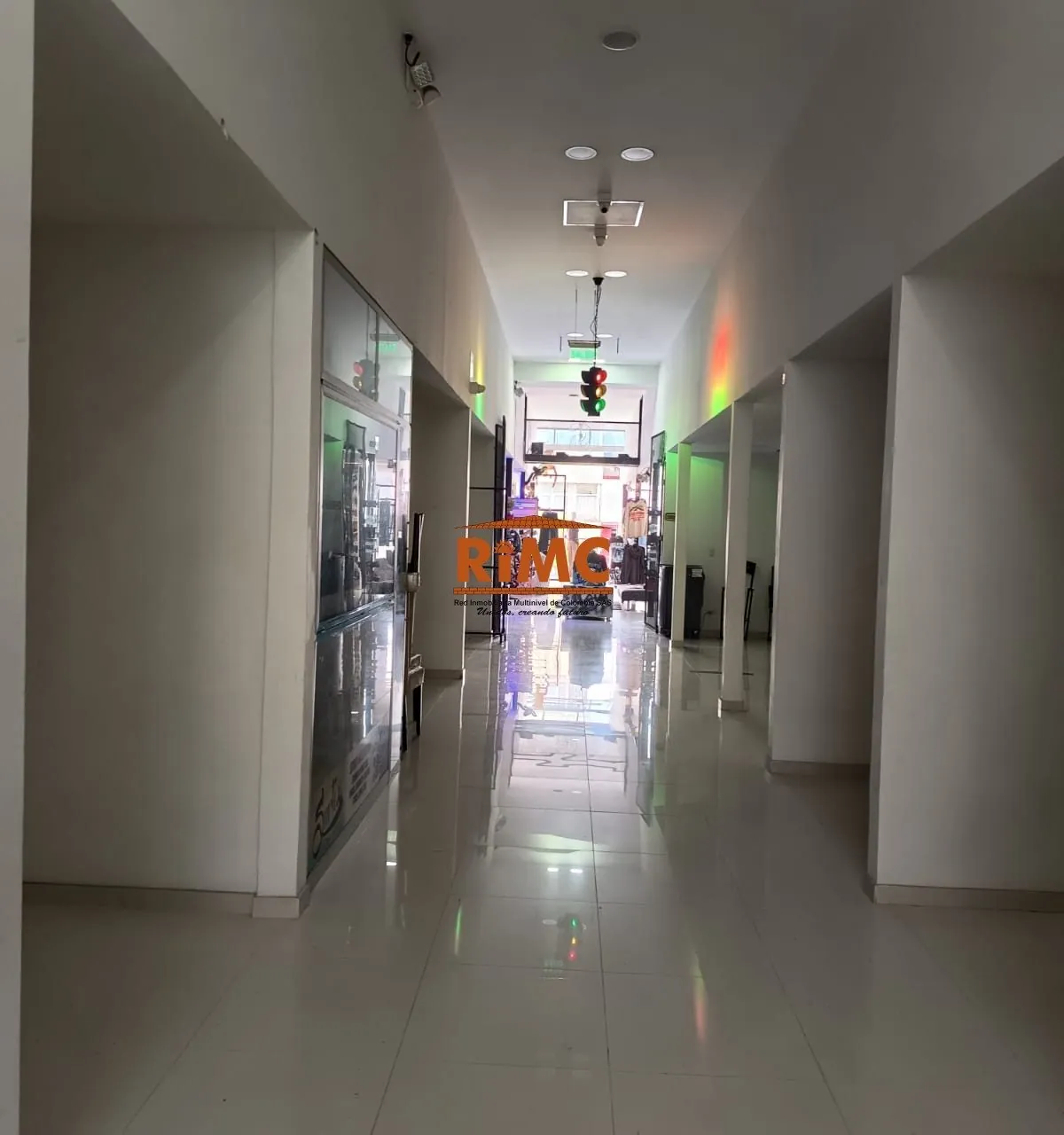 Local en Arriendo - Sector Plaza de Bolivar, Centro, Carrera 9, 40,0 m² — CREBI