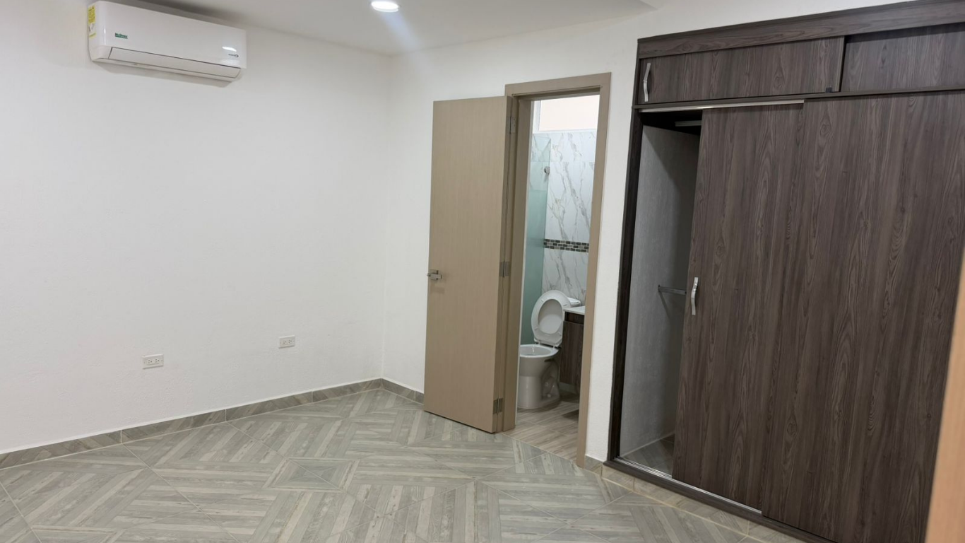 Edificio en Venta - La Flora, Calle 38 Norte, 400,0 m² (foto 19) — CREBI