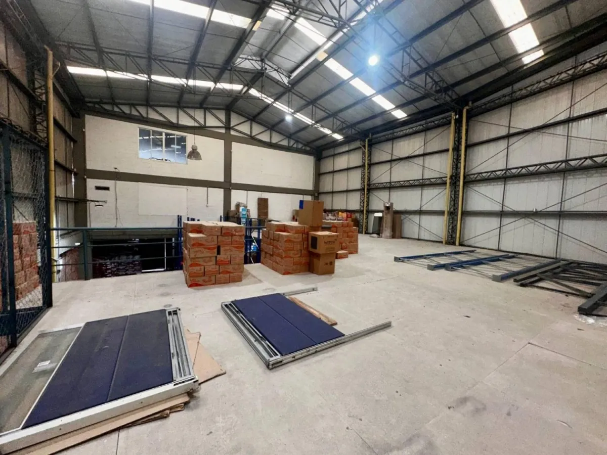 Bodega en Arriendo - AMCO, Area Metropolitana Centro Occidente, 900,0 m² (foto 6) — CREBI