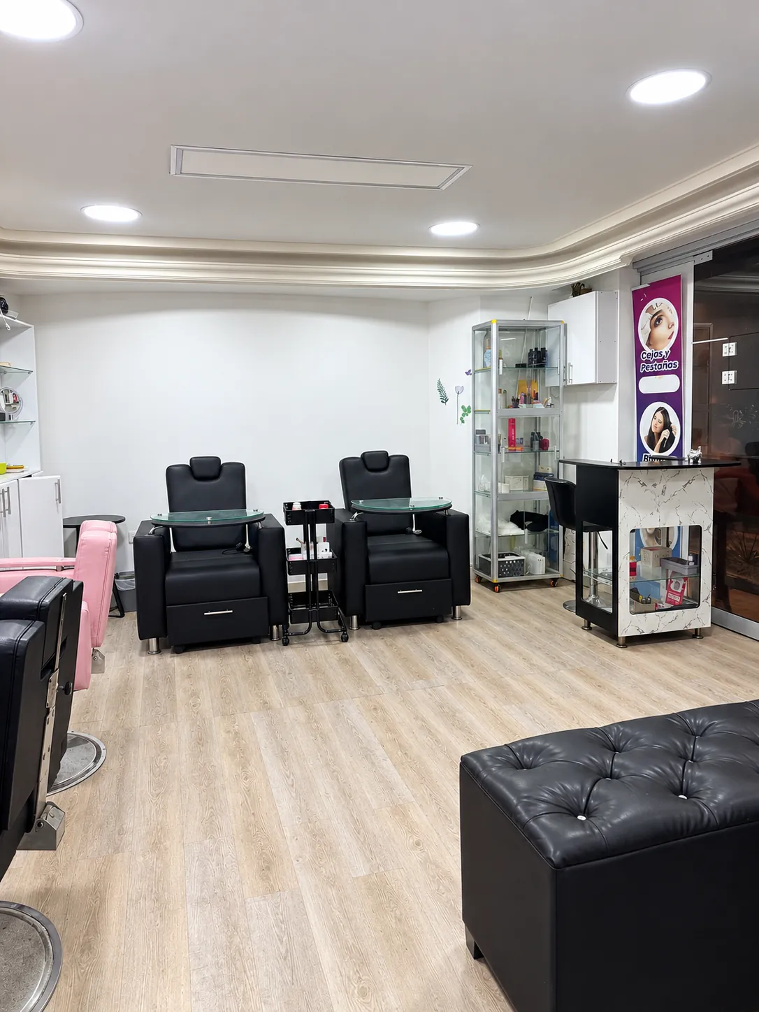 Local en Arriendo en El Golf, Barranquilla, 35,0 m² — CREBI