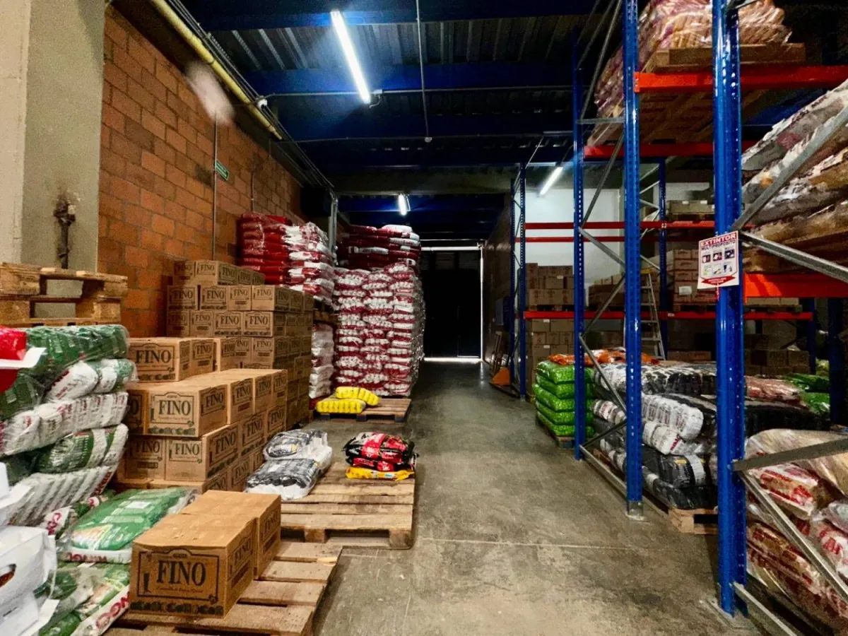 Bodega en Arriendo - AMCO, Area Metropolitana Centro Occidente, 900,0 m² (foto 7) — CREBI