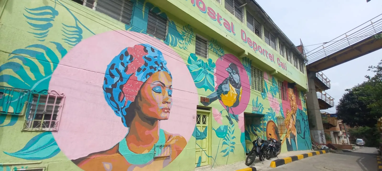 Edificio en Venta - Calle 10A Oeste, El Mortiñal, Comuna 19, Cali ciudad, Cali, Sur, Valle del Cauca, RAP Pacífico, 760101, Colombia, 200,0 m² — CREBI