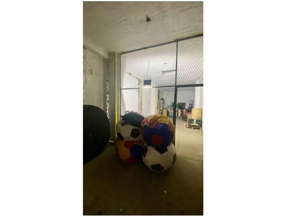 Bodega en Venta - Cali, El Gran Limonar Calle 5, 1861,0 m² (foto 9) — CREBI