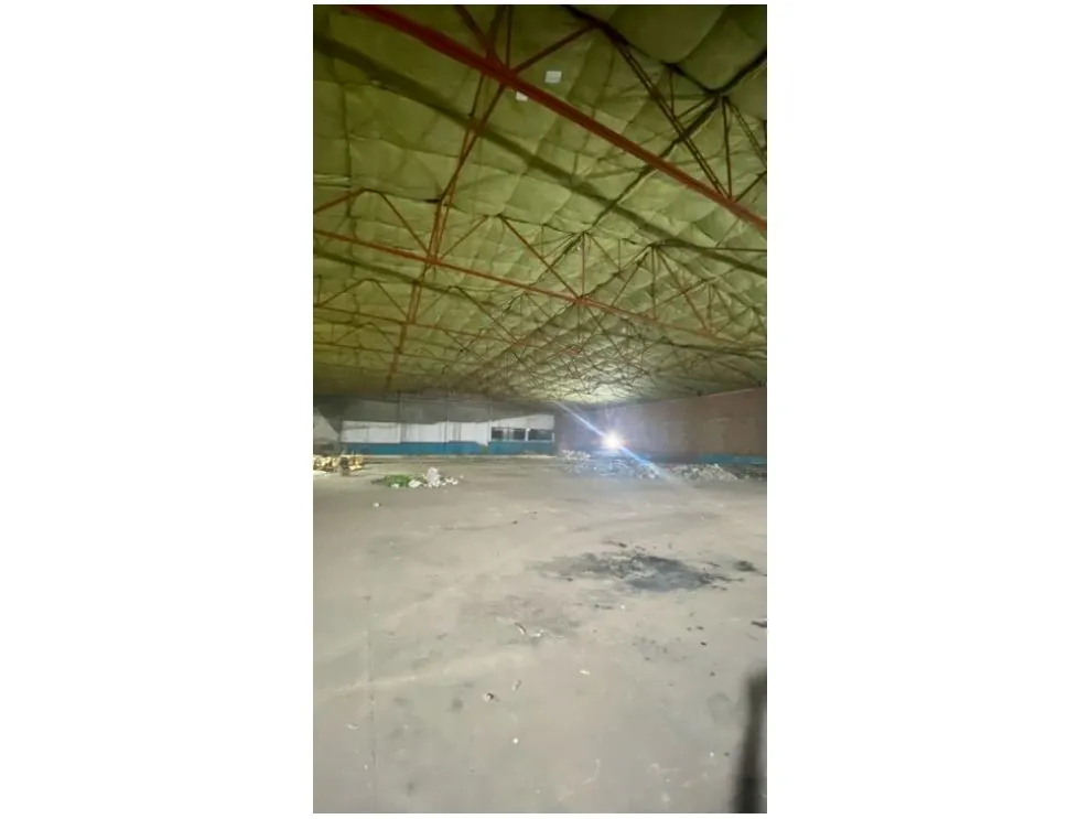 Bodega en Venta - Cali, El Gran Limonar Calle 5, 1861,0 m² (foto 5) — CREBI