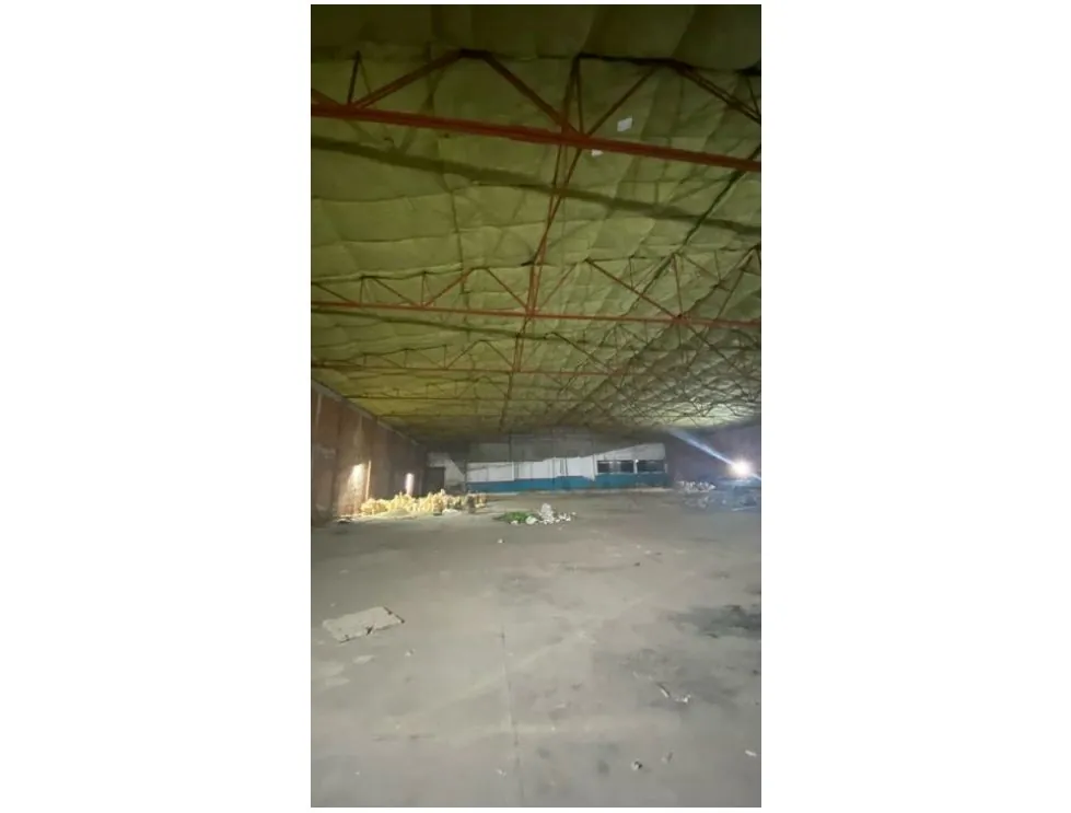 Bodega en Venta - Cali, El Gran Limonar Calle 5, 1861,0 m² (foto 7) — CREBI