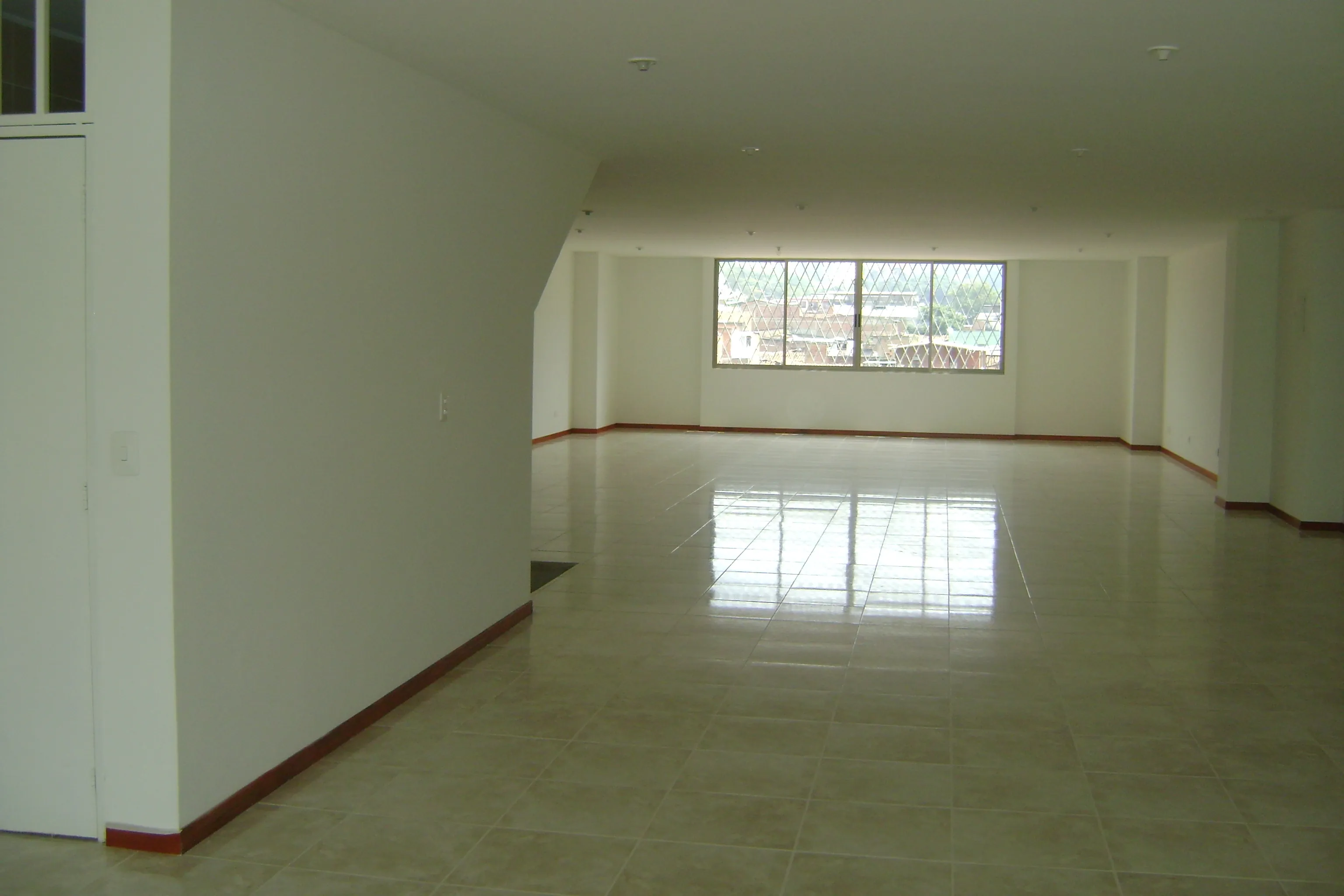 Edificio en Venta - Cali, Los Libertadores Carrera 19, 326,0 m² (foto 7) — CREBI