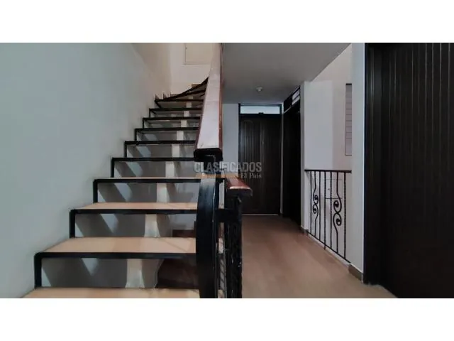 Multifamily en Venta - Cali, Ciudad Jardín Calle 14, 756,0 m² (foto 7) — CREBI