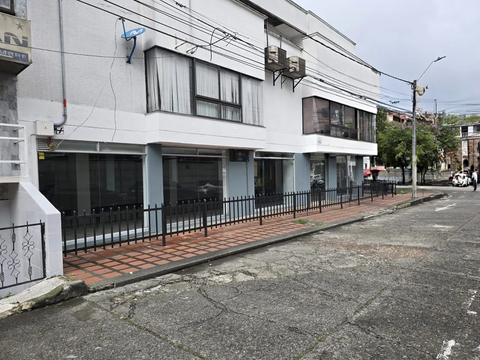 Local en Arriendo - Pereira, Cuba Calle 68, 156,0 m² (foto 2) — CREBI