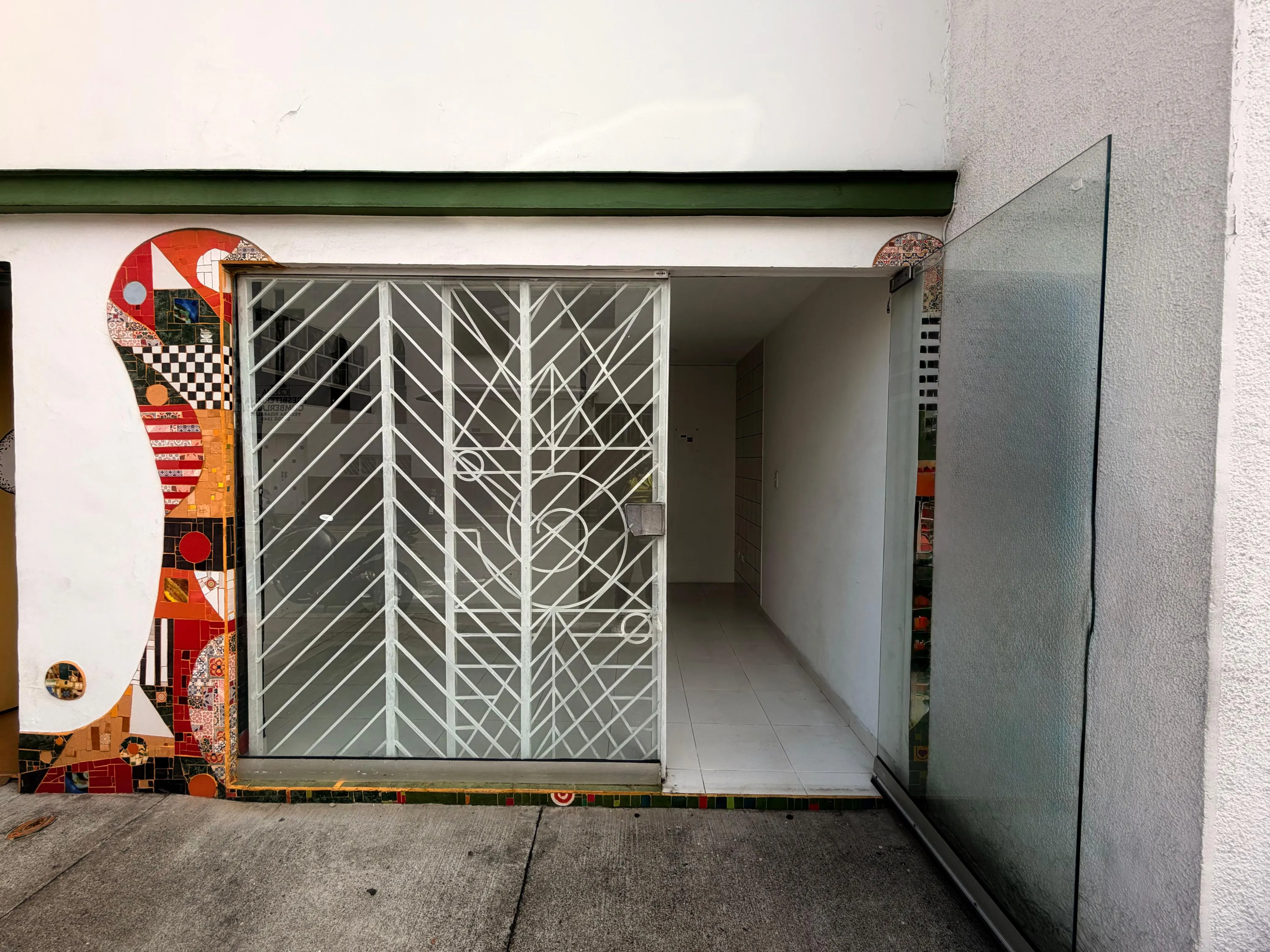 Local en Arriendo - Pereira, Pereira Carrera 12 Bis, 14,0 m² — CREBI