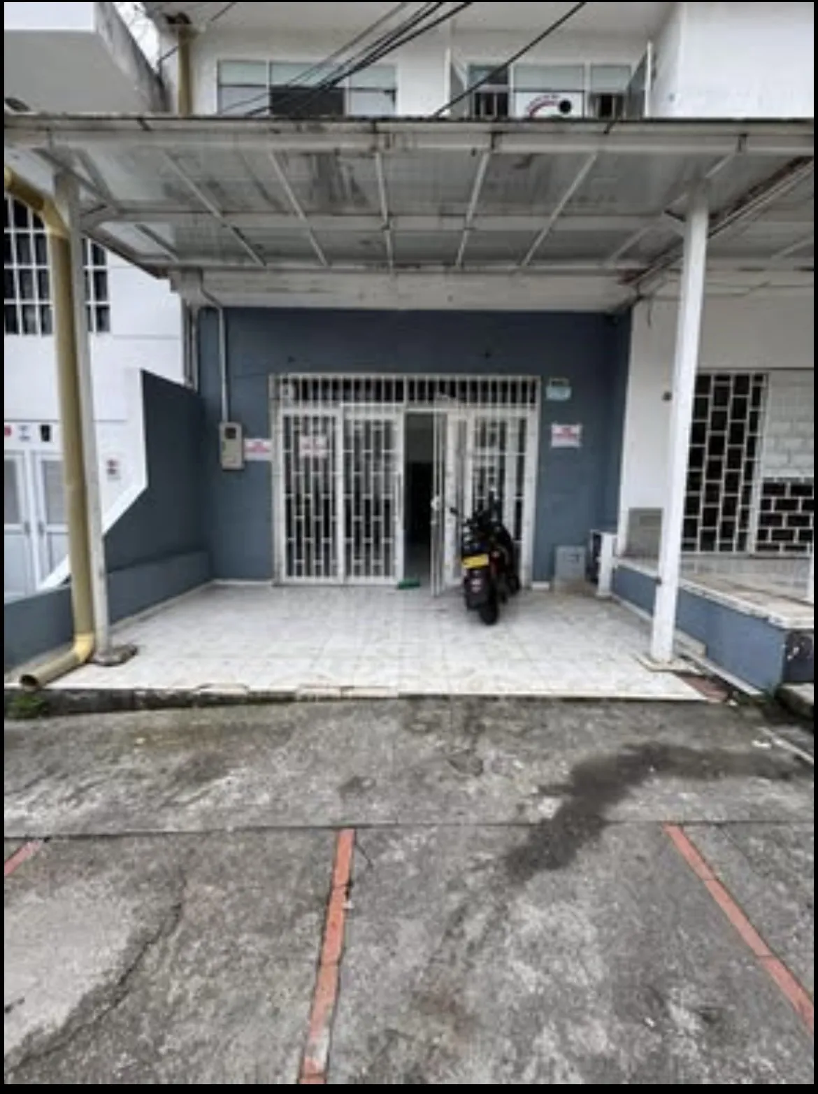 Local en Arriendo - El Centro, Calle 35, 60,0 m² — CREBI