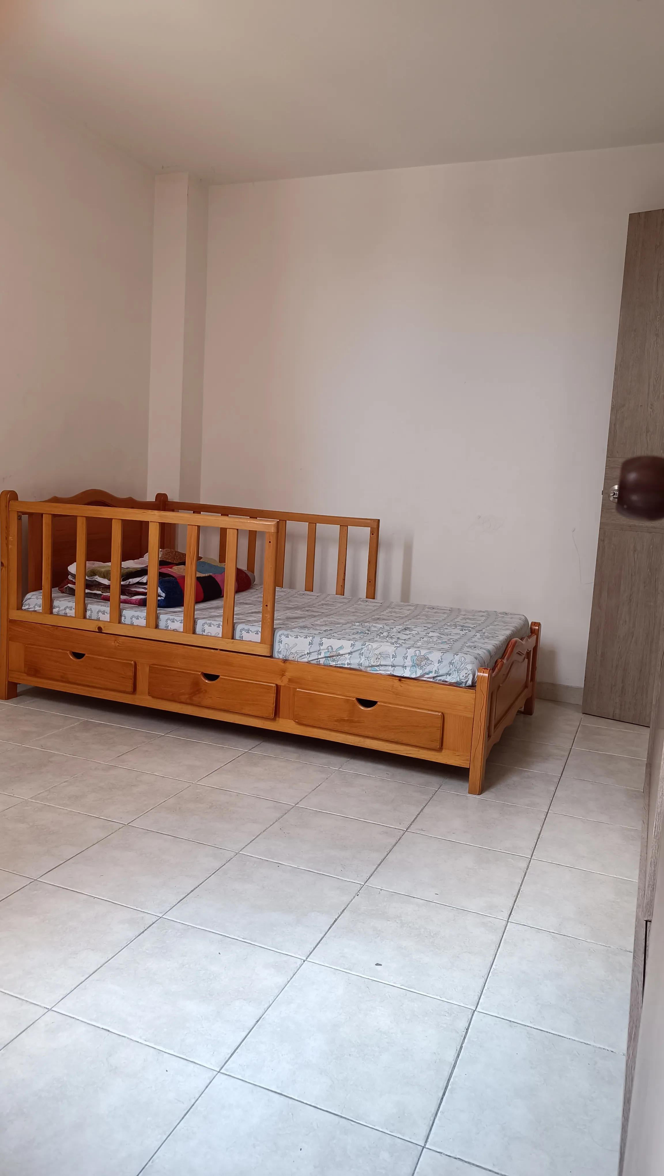 Edificio en Venta - Cali, Villa del Sur Carrera 26C, 240,0 m² (foto 7) — CREBI