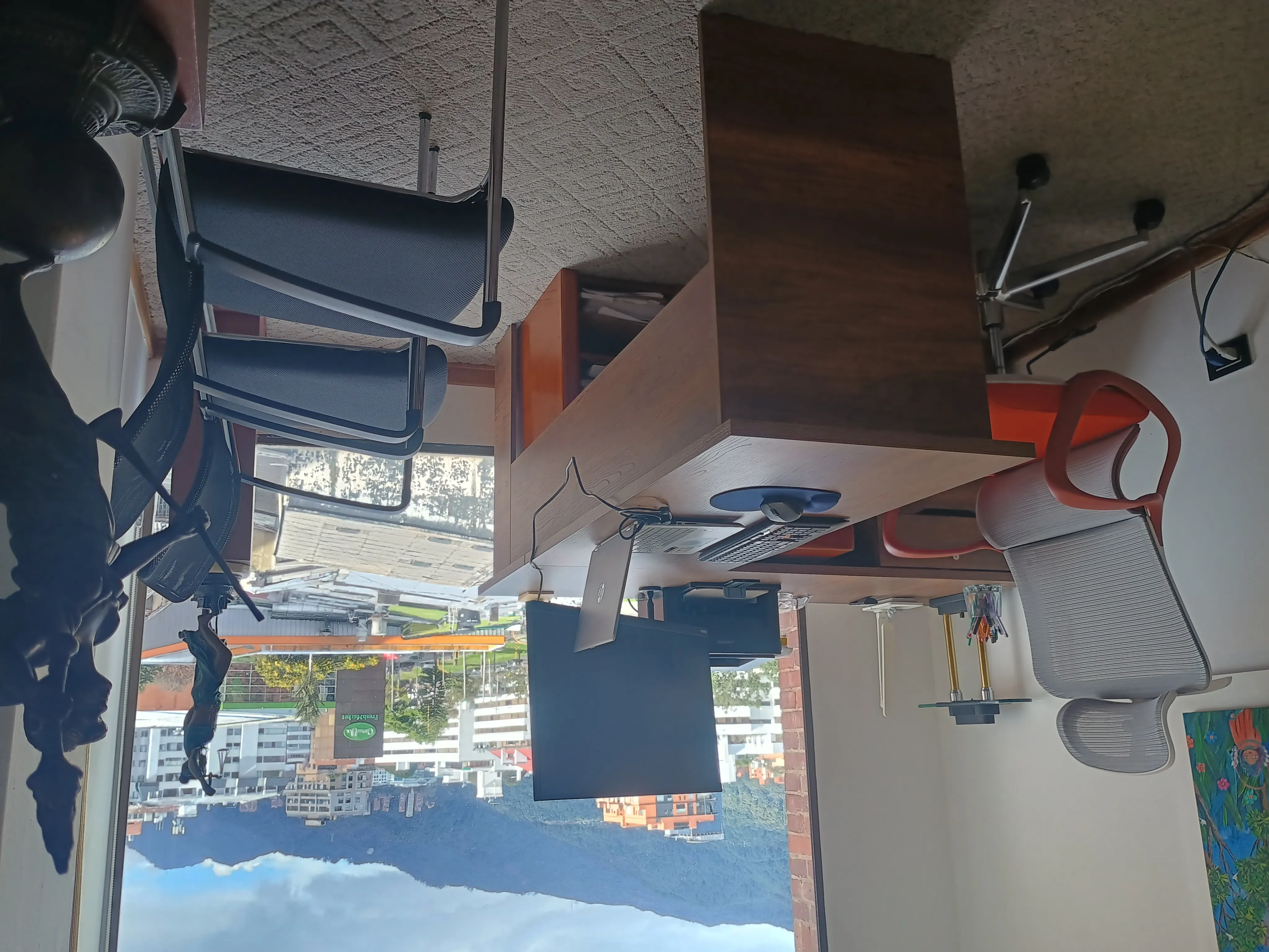 Oficina en Venta en Santa Barbara Occidental, Bogotá ciudad, 18,0 m² — CREBI