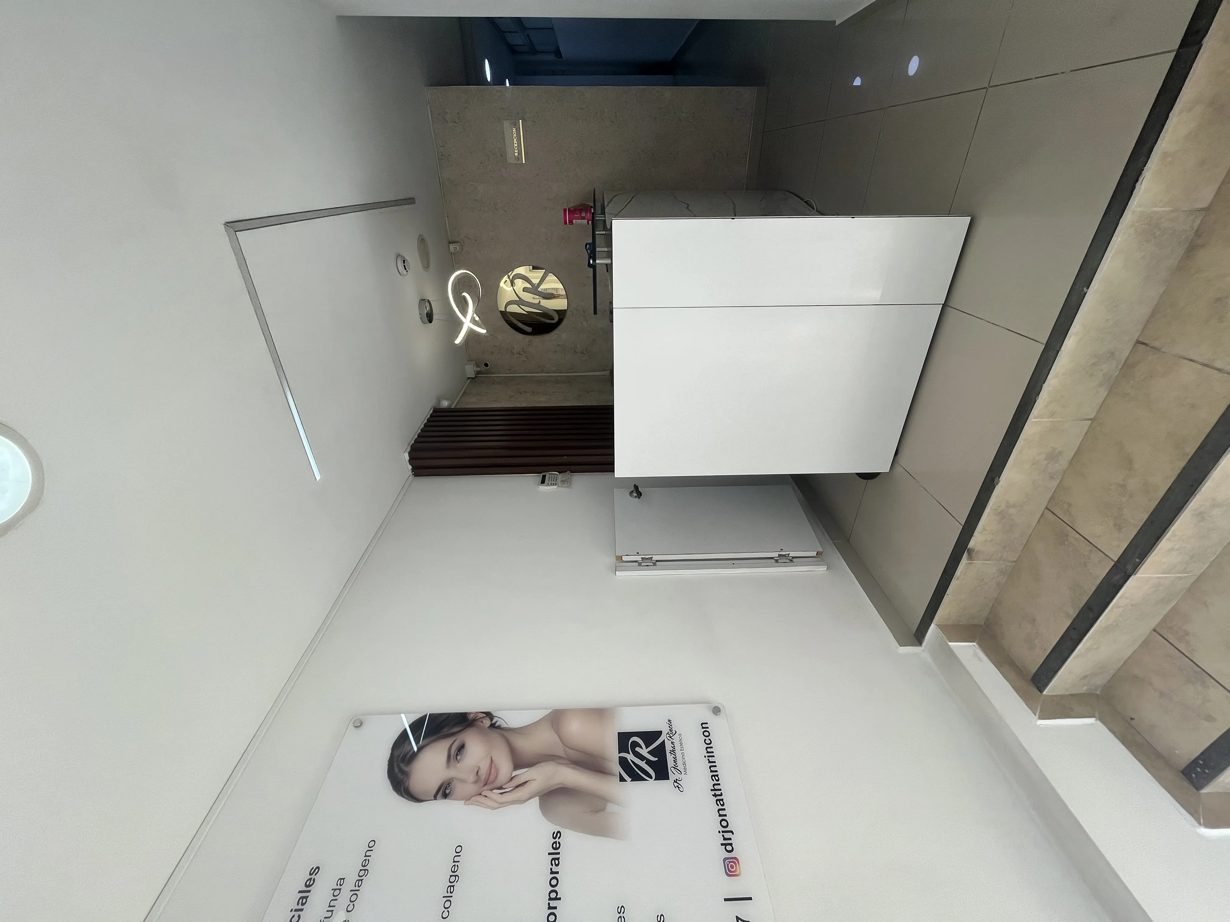 Local en Arriendo en Simón Bolivar, Medellín, 100,0 m² (foto 2) — CREBI