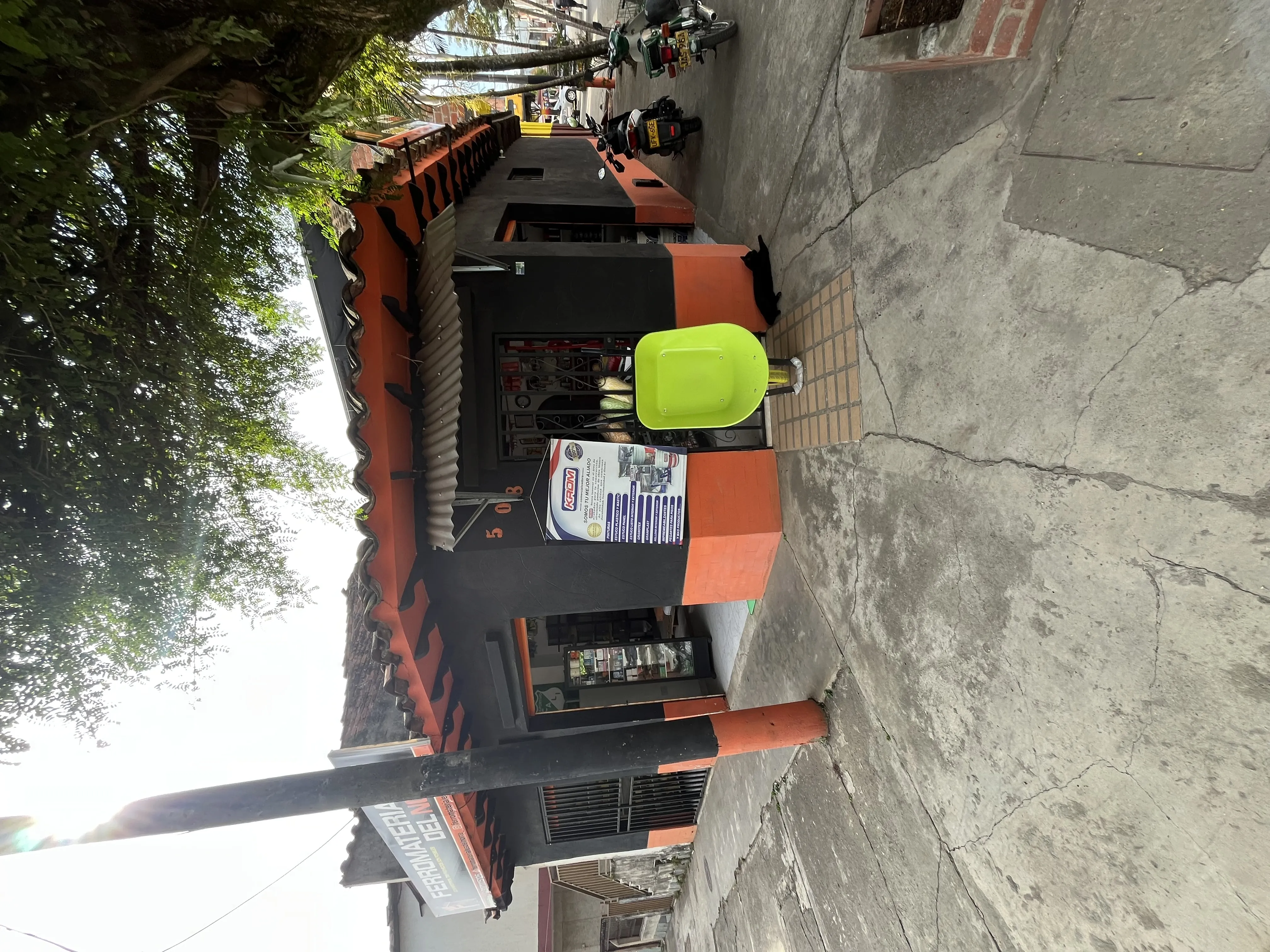 Local en Venta en Calle 5, Jamundí, 242,0 m² (foto 5) — CREBI