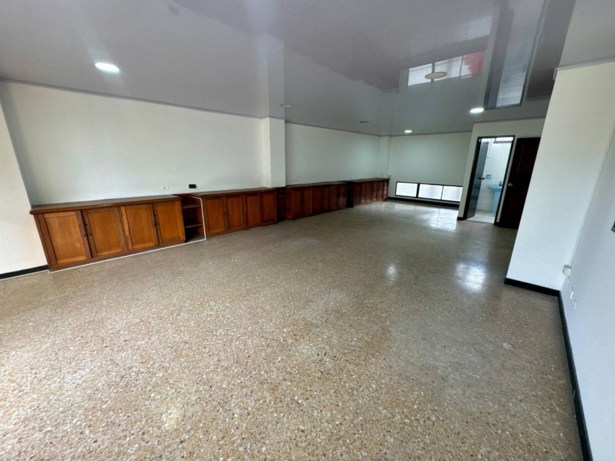 Bodega en Arriendo - Av 30 De Agosto, Pereira, 1500,002 m² (foto 12) — CREBI