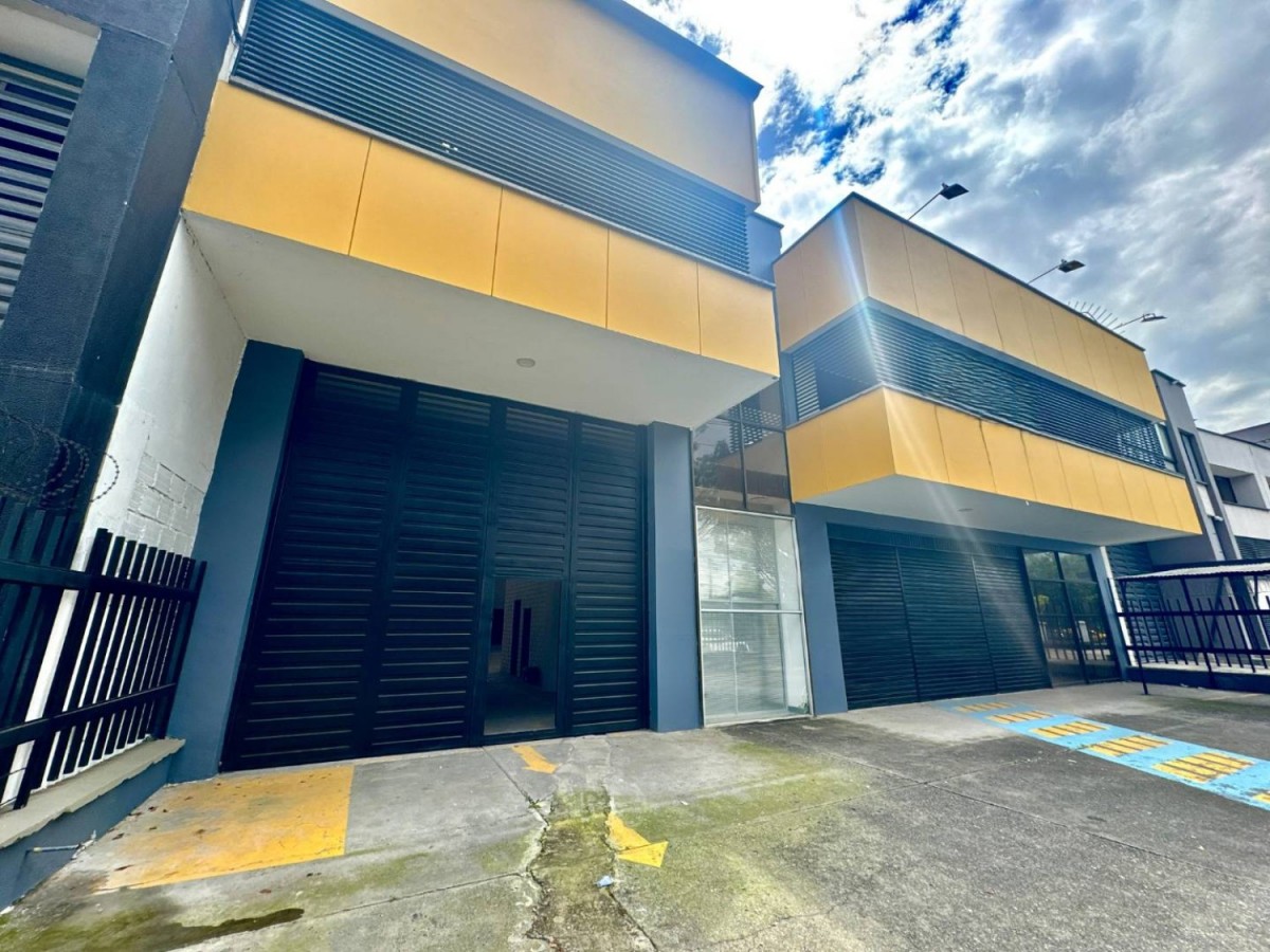 Bodega en Arriendo - Av 30 De Agosto, Pereira, 1500,002 m² (foto 2) — CREBI