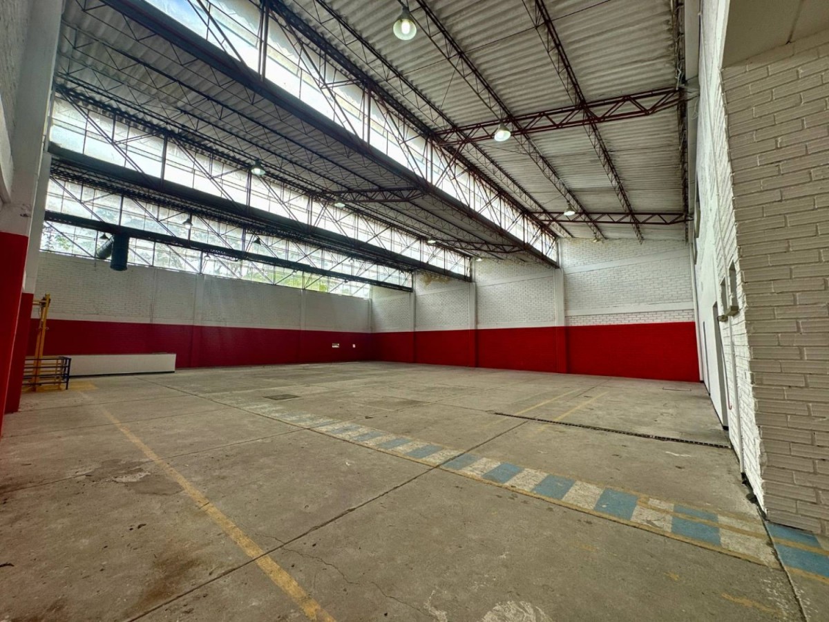 Bodega en Arriendo - Av 30 De Agosto, Pereira, 1500,002 m² (foto 3) — CREBI