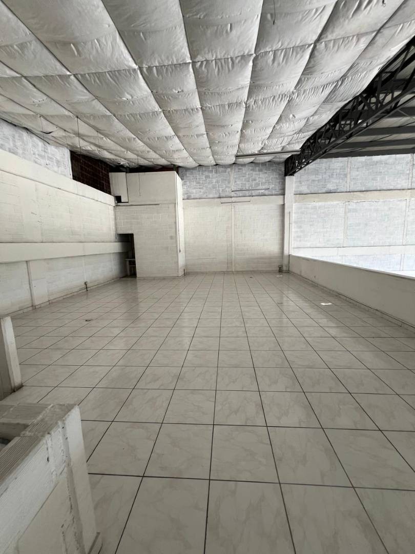 Bodega en Arriendo - Gamma Belmonte, Pereira, 368,002 m² (foto 9) — CREBI