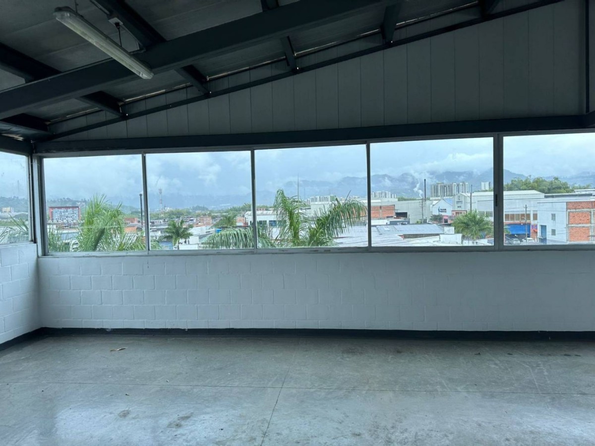 Bodega en Venta - La Badea, Dosquebradas, 1700,002 m² (foto 12) — CREBI