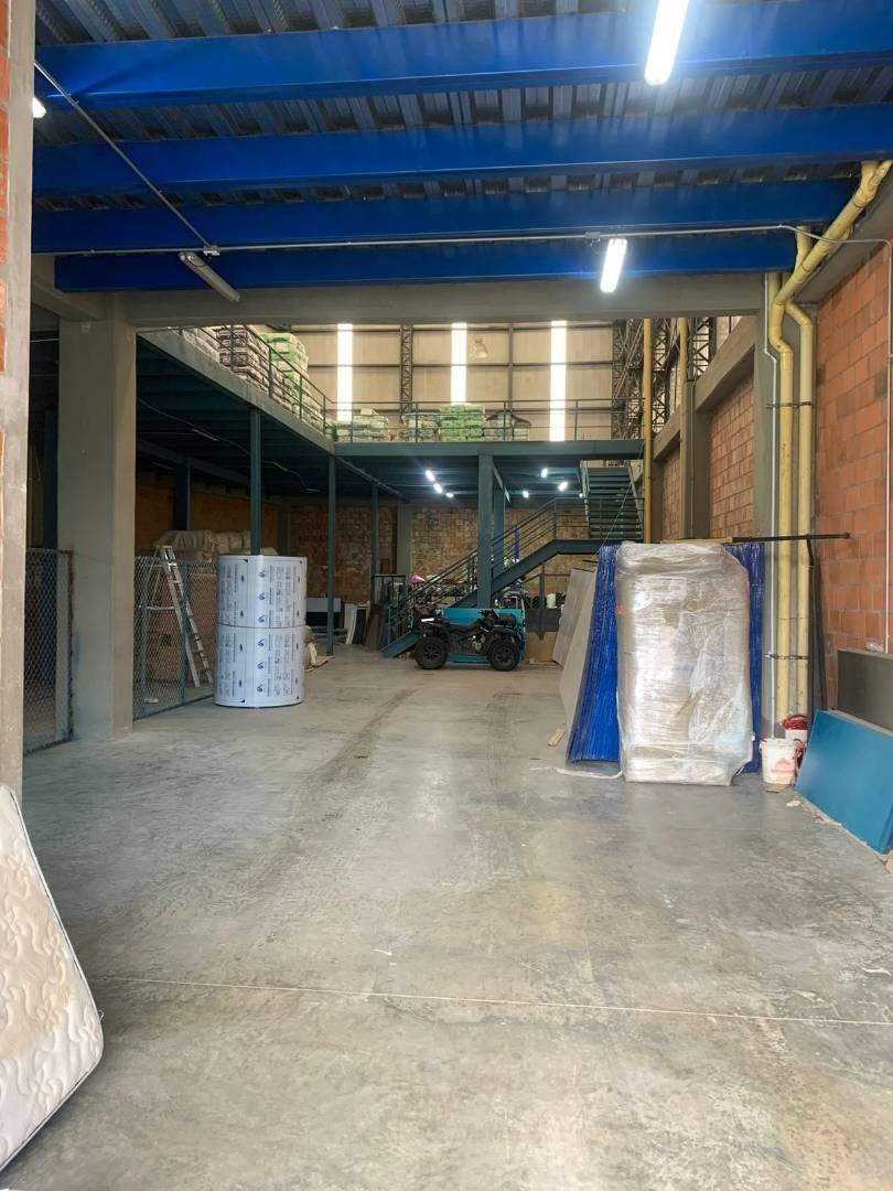 Bodega en Venta - La Badea, Dosquebradas, 1700,002 m² (foto 2) — CREBI