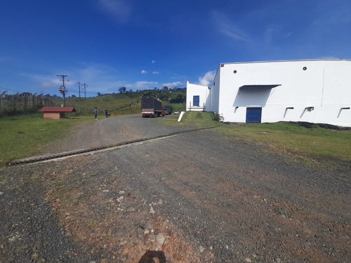 Bodega en Venta - Santa Rosa De Cabal, Santa Rosa De Cabal, 4000,002 m² (foto 3) — CREBI