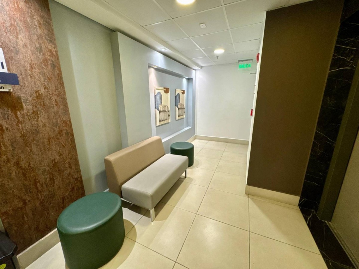 Consultorio en Arriendo - Alpes, Pereira, 170,002 m² (foto 6) — CREBI