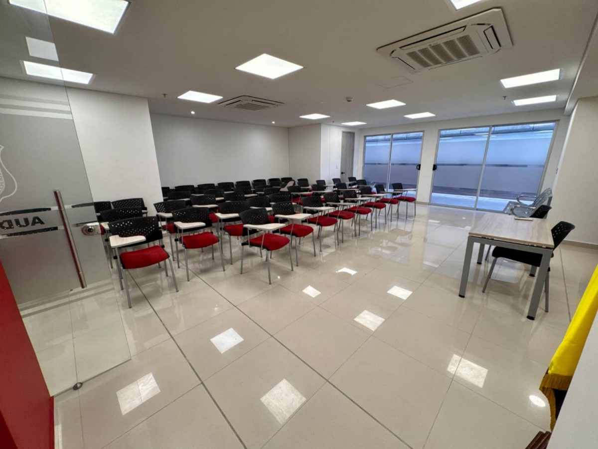 Consultorio en Arriendo - Alpes, Pereira, 170,002 m² (foto 9) — CREBI