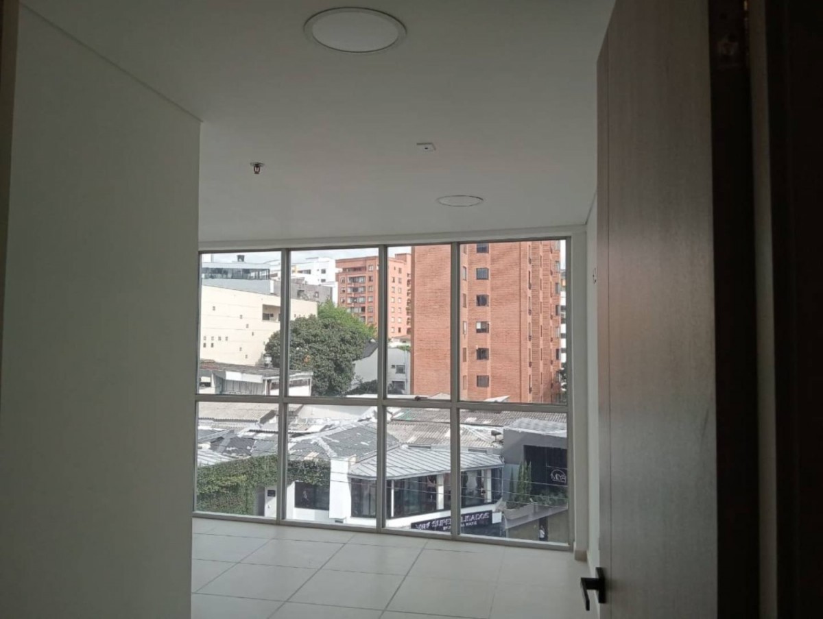 Consultorio en Arriendo - Alpes, Pereira, 35,002 m² (foto 3) — CREBI