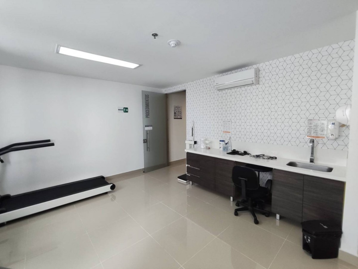 Consultorio en Venta - Pinares, Pereira, 66,002 m² (foto 12) — CREBI