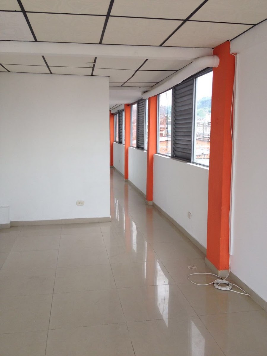 Edificio en Venta - Buenos Aires, Dosquebradas, 600,002 m² (foto 4) — CREBI