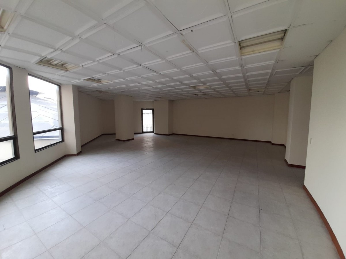 Edificio en Arriendo - Centro, Pereira, 600,002 m² (foto 3) — CREBI