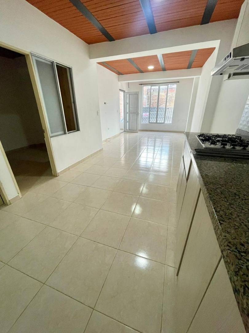Edificio en Venta - El Poblado Ii, Pereira, 220,002 m² (foto 13) — CREBI