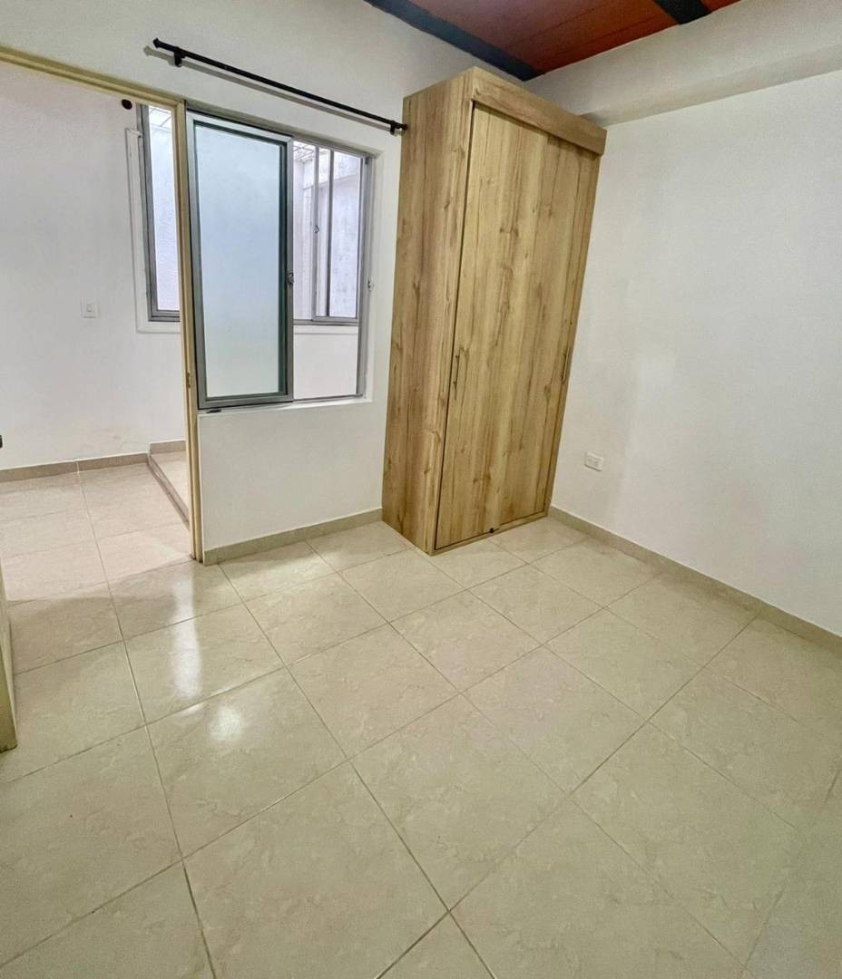Edificio en Venta - El Poblado Ii, Pereira, 220,002 m² (foto 7) — CREBI