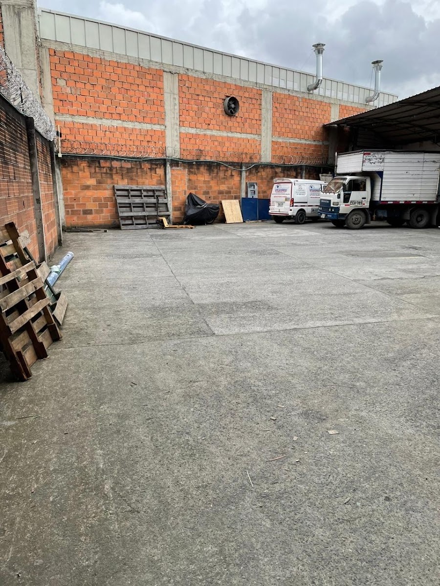 Edificio en Venta - La Badea, Dosquebradas, 799,032 m² (foto 13) — CREBI