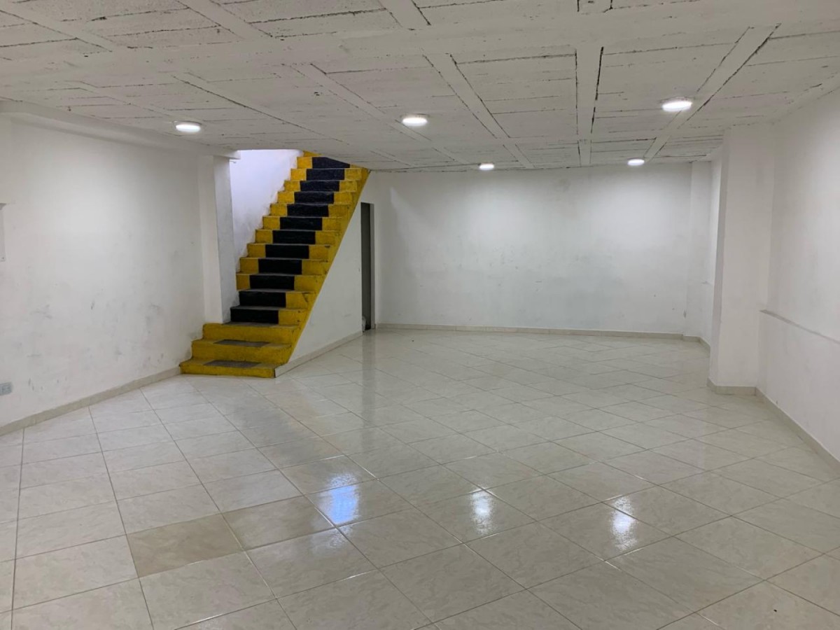 Edificio en Venta - Los Naranjos, Dosquebradas, 120,002 m² (foto 3) — CREBI