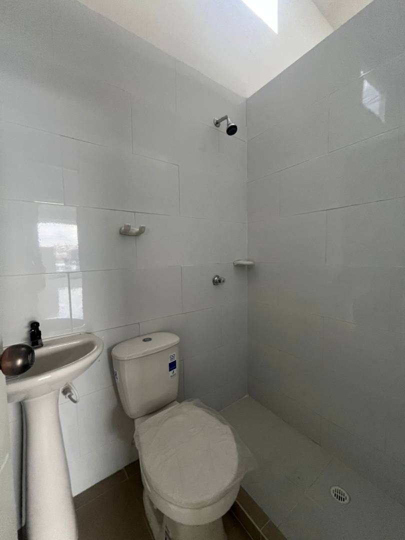 Edificio en Arriendo - San Fernando, Pereira, 133,002 m² (foto 15) — CREBI