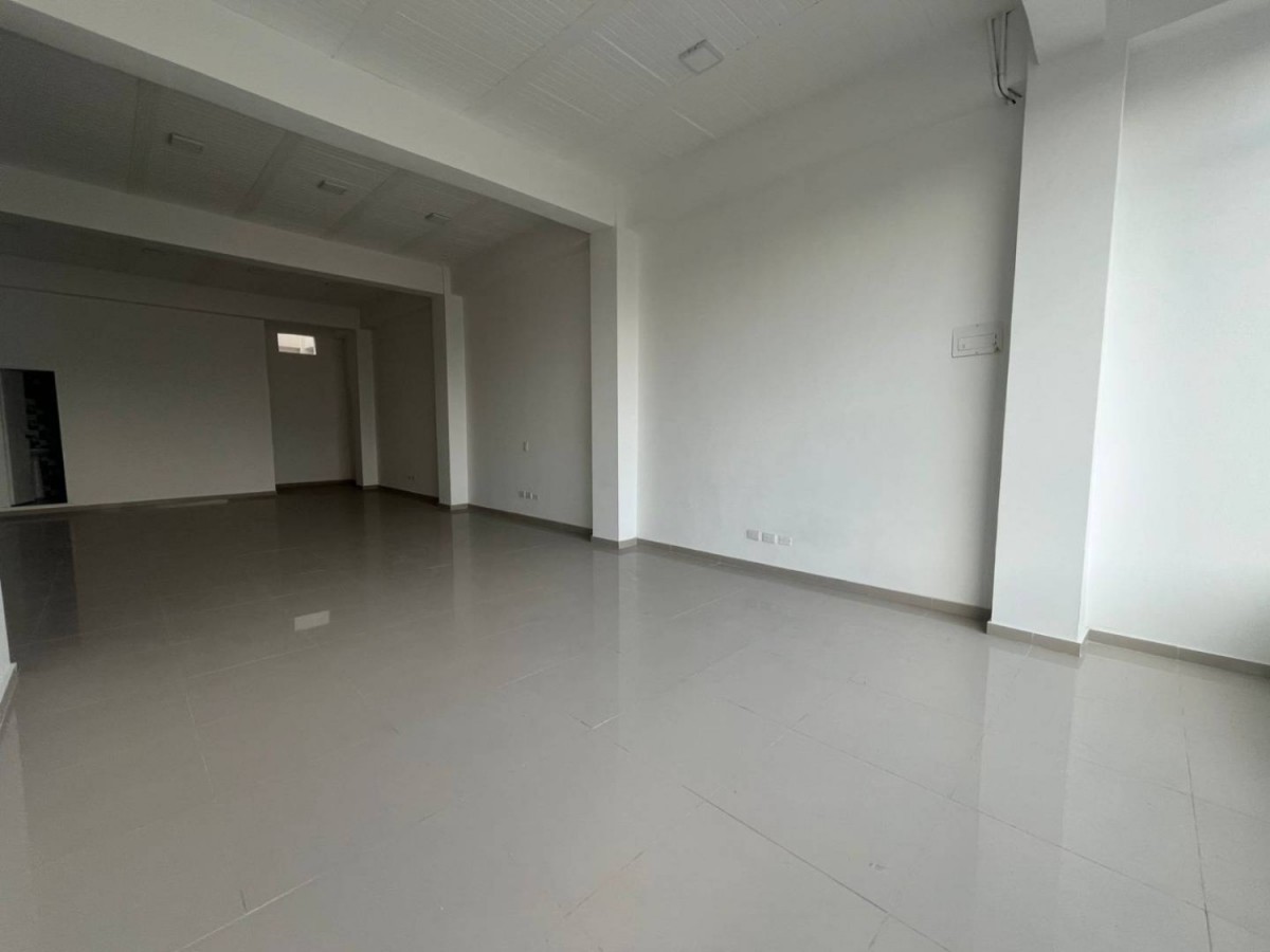 Edificio en Arriendo - San Fernando, Pereira, 133,002 m² (foto 6) — CREBI