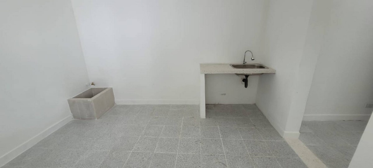 Local en Arriendo - Alamos, Pereira, 256,002 m² (foto 2) — CREBI