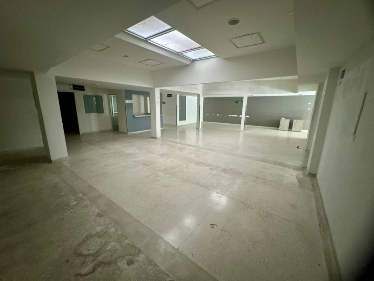 Local en Venta - Alamos, Pereira, 608,002 m² (foto 6) — CREBI