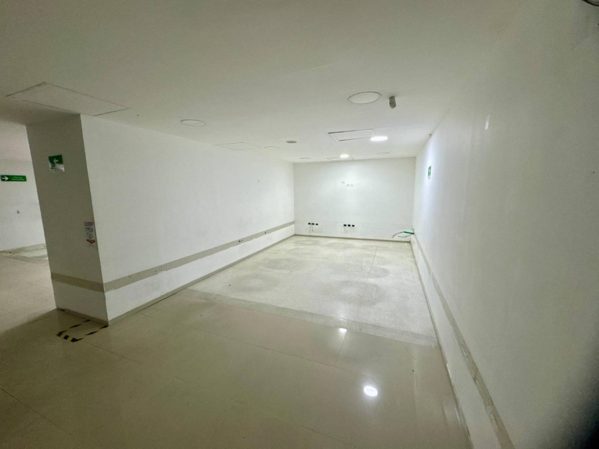 Local en Venta - Alamos, Pereira, 608,002 m² (foto 8) — CREBI