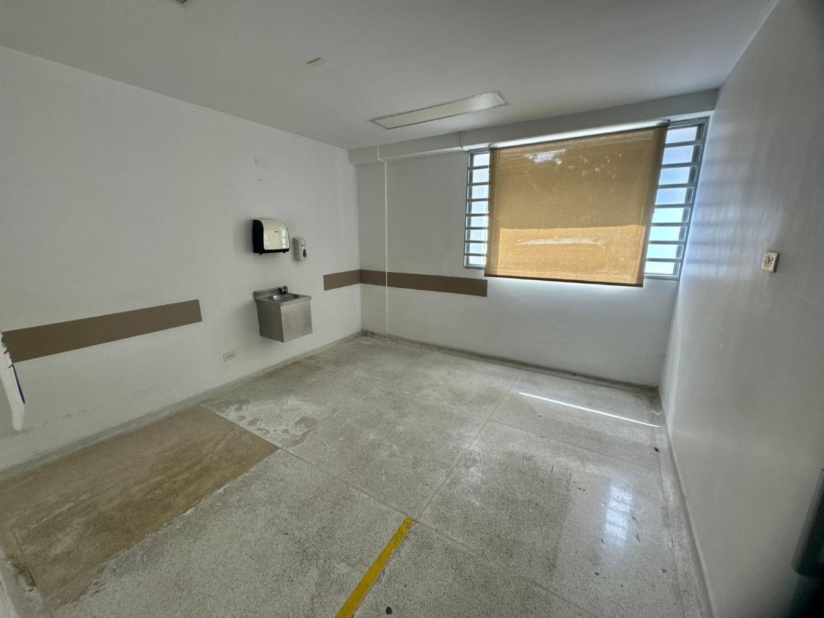 Local en Arriendo - Alamos, Pereira, 608,002 m² (foto 13) — CREBI