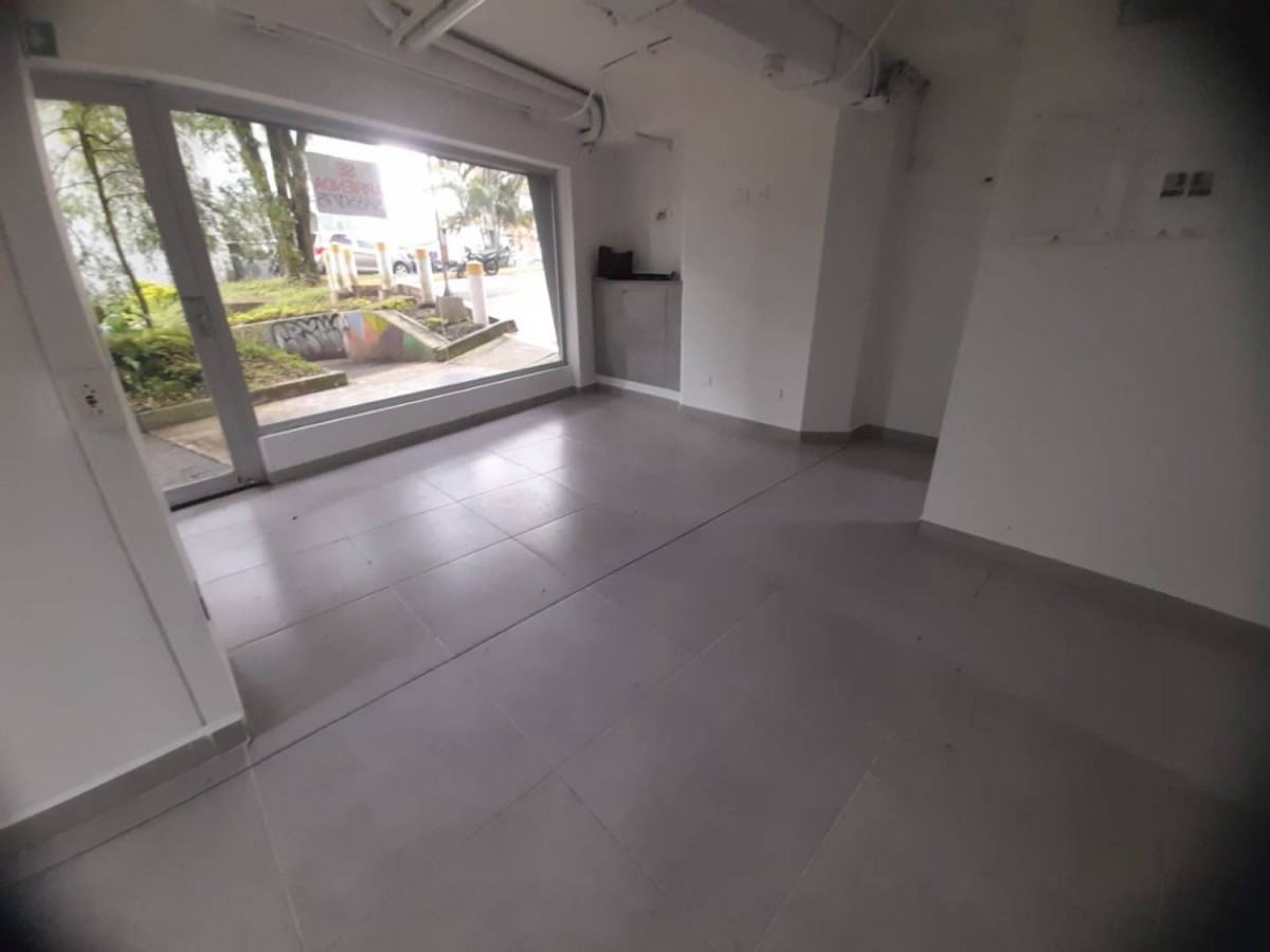 Local en Arriendo - Alpes, Pereira, 90,002 m² (foto 4) — CREBI